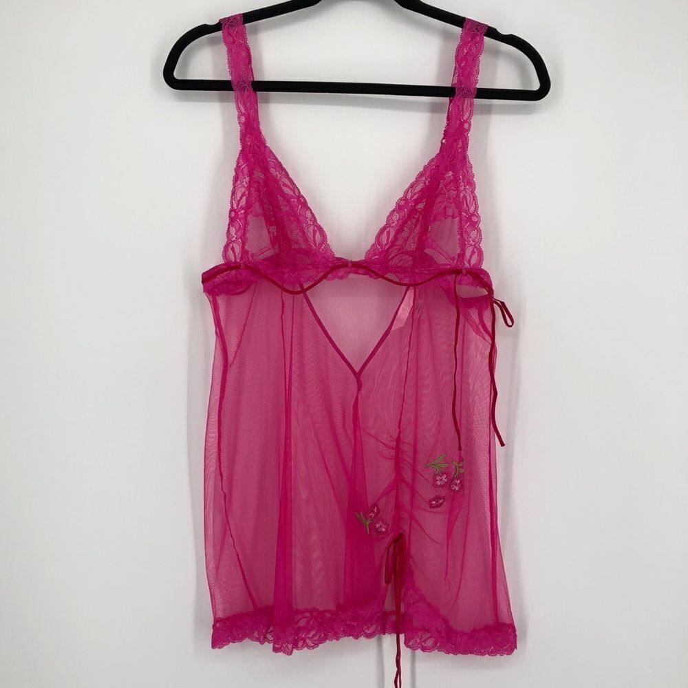 Vintage Victorias‎ Secret Floral Embroidered Babydoll Medium Pink
